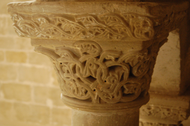 Capitel de la escalera del púlpito del refectorio del monasterio de Rueda